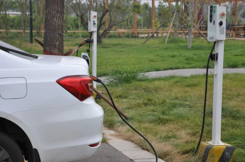 媒体管家 ：新能源汽车遇到寒潮、雨雪怎么办？(图2)