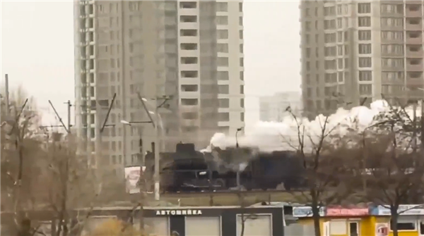 电力中断、燃油短缺!曝乌克兰重启蒸汽火车(图1) 电力中断、燃油短缺!曝乌克兰重启蒸汽火车(图1)