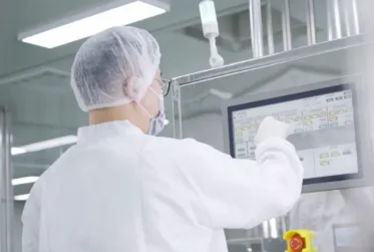 克丽缇娜·微硕工厂：智能化生产演绎“工厂魔法”(图2)