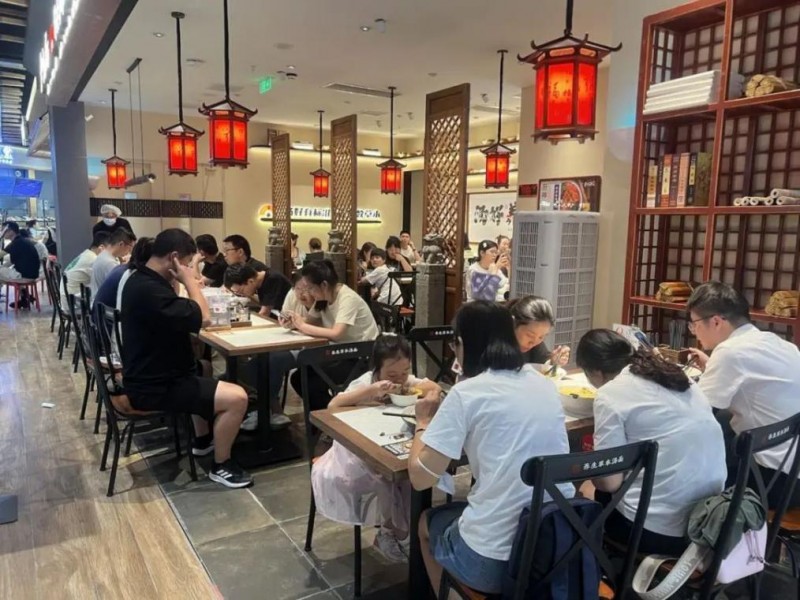 深耕数智化，和府捞面获“年度消费品牌数字化创新奖”(图2)