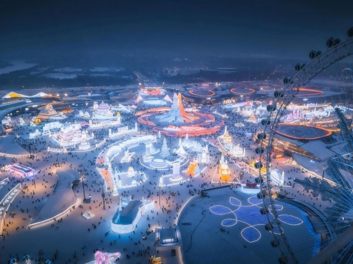 “冰天雪地”的激情，创造“金山银山”的炙热——雪花消融，“冰花”永驻 ｜ “黑龙江“冷”冰雪中的“热”经济(图2)